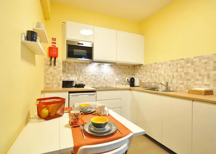 Rh Charming Liberdade I Apartament